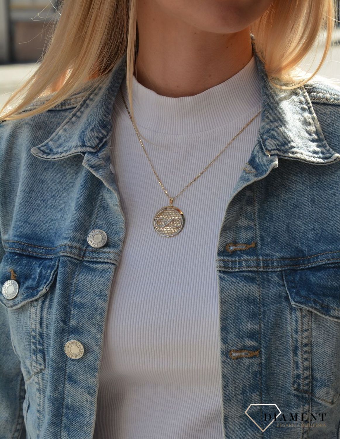 Złoty wisiorek na łańcuszek ze znakiem nieskończoności. Połączenie złota białego i żółtego wygląda bardzo elegancko. Darmowa wysyłka i ozdobne pudełko!.jpg